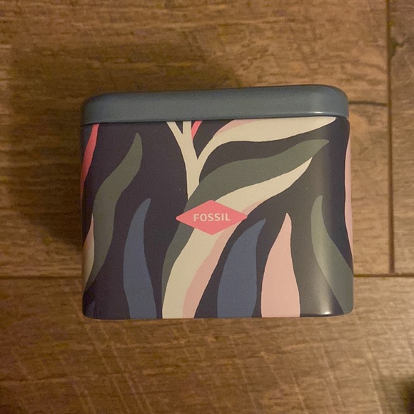 Fossil Analog Watch - Picture 3 of 5